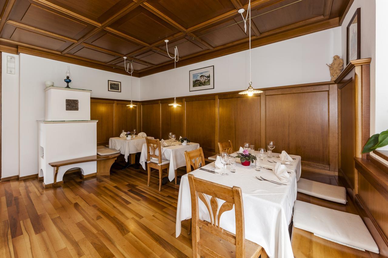 מונטניה Berggasthof Locanda Alpina Dorfner מראה חיצוני תמונה